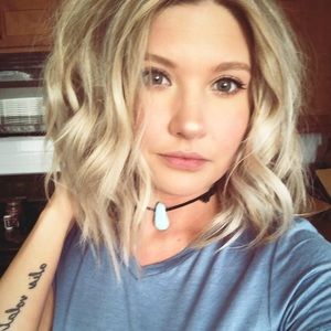 Meet your Posher, Desiree